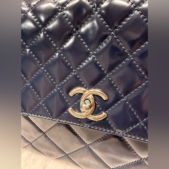 CHANEL-14512968 Blue Glazed Lambskim Jumbo Flap - Picture 11 of 16
